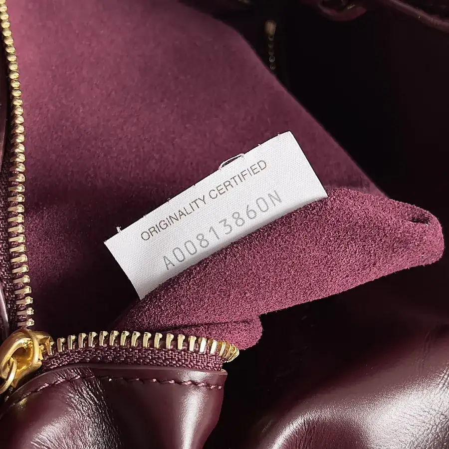 Bottega Veneta Ladies Logo Tote Bag, Smooth Leather, Sleek and Sophisticated