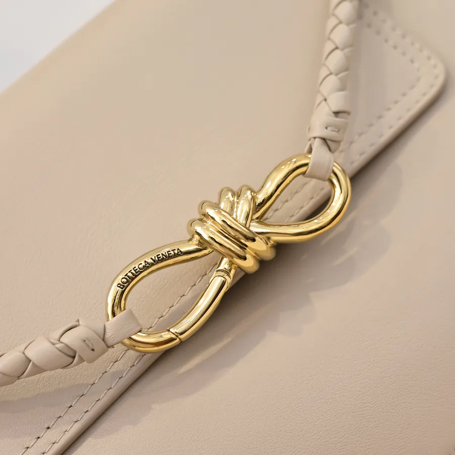 Bv Ciao Ciao Handbag Mini Size, Stylish and Practical