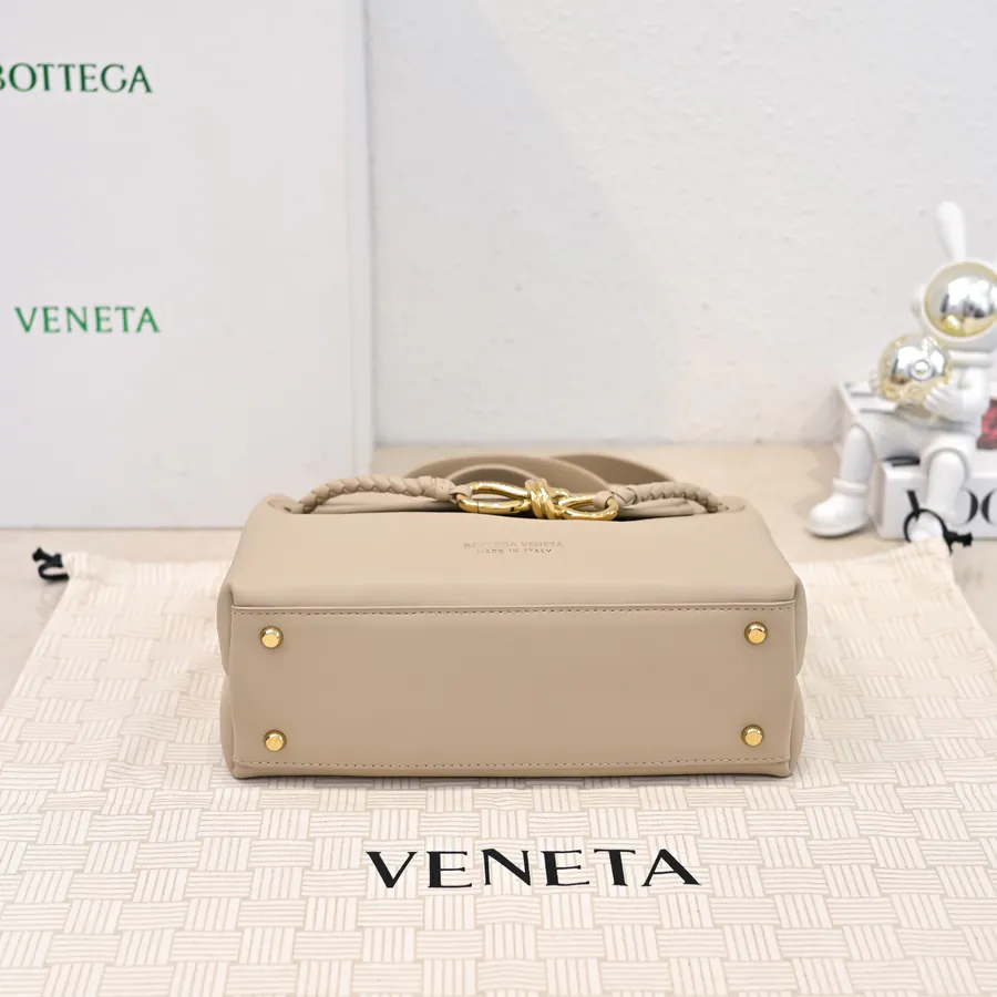 Bv Ciao Ciao Handbag Mini Size, Stylish and Practical