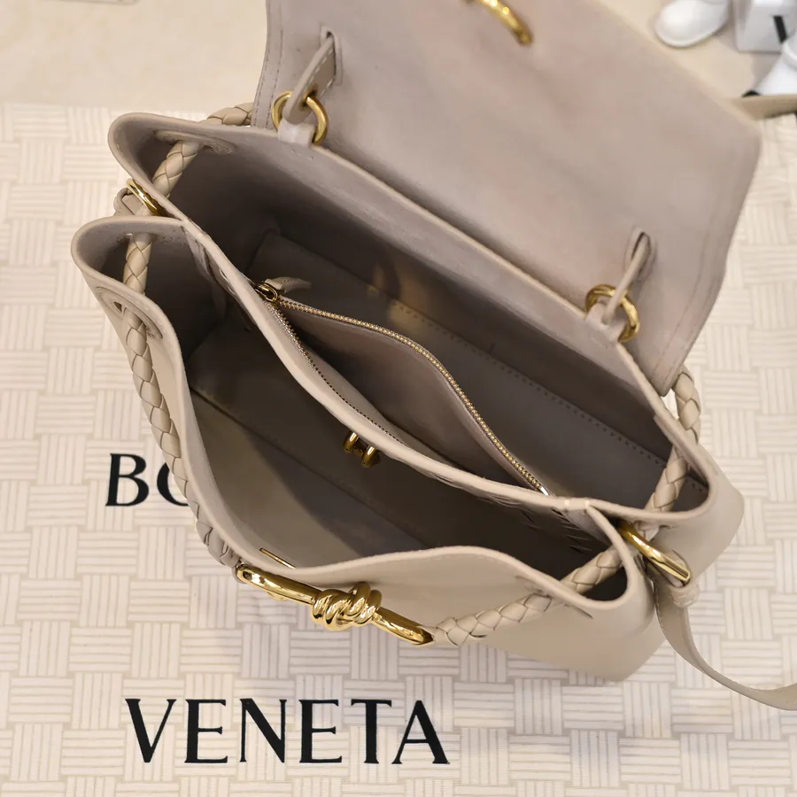 Bv Ciao Ciao Handbag Mini Size, Stylish and Practical