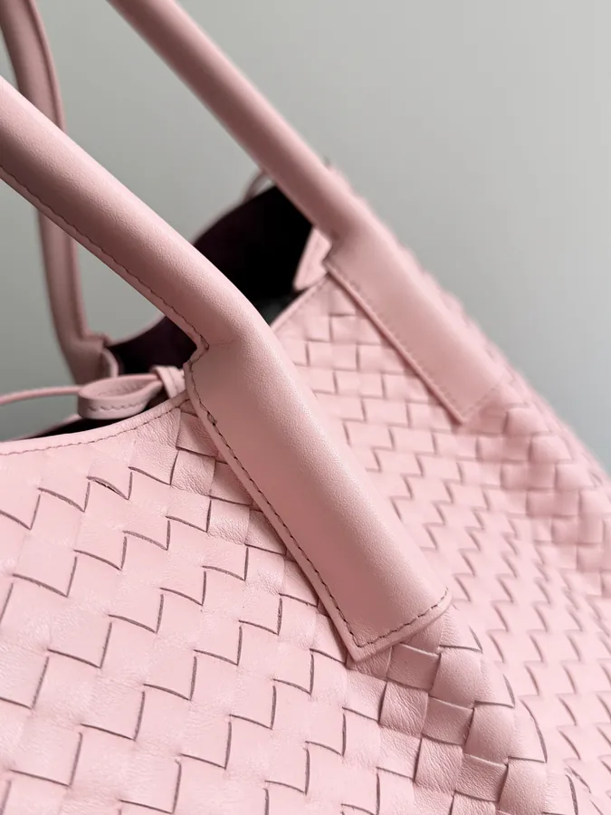 Bottega Veneta 2025 New Collection PINACOTECA Bag