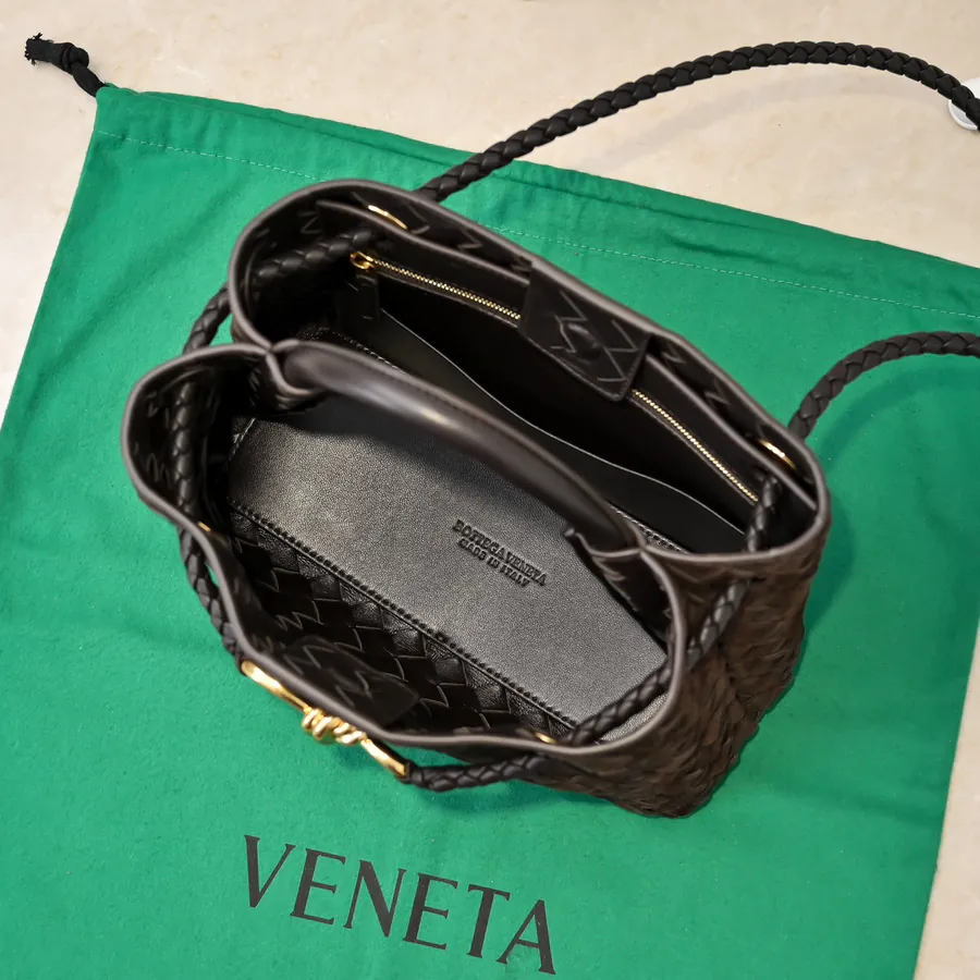 Bottega Veneta 2024 New Andiamo Bucket Bag