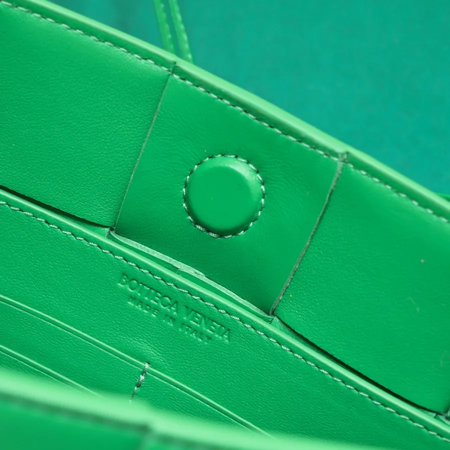 Bv 2023 Cassette Strap Crossbody Bag