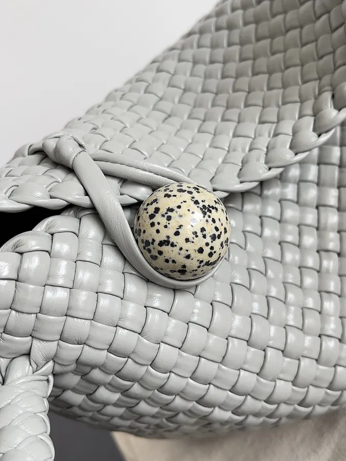 Bv Collection Intrecciato Bucket Bag