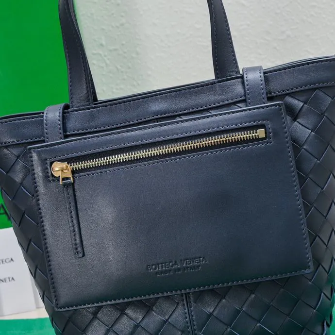 Bv 2023 New Flip Flap Tote Bag