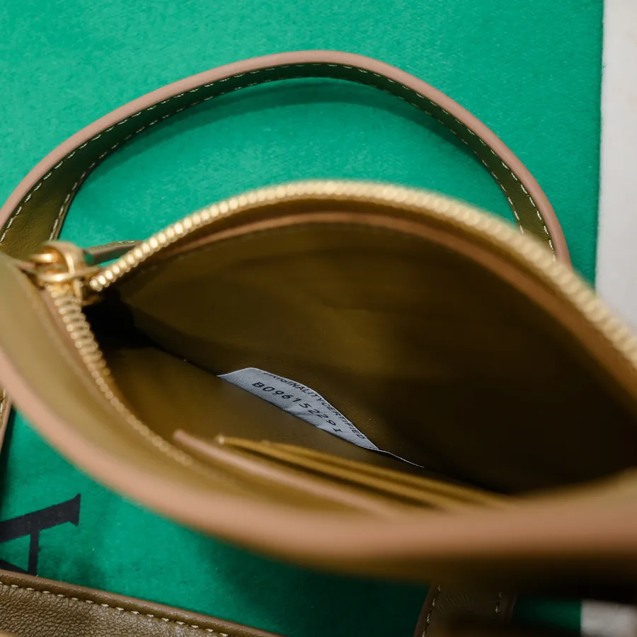 Bv 2023 New Flip Flap Tote