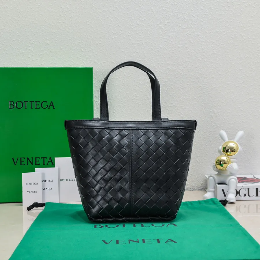 Bv 2023 New Flip Flap Tote Bag
