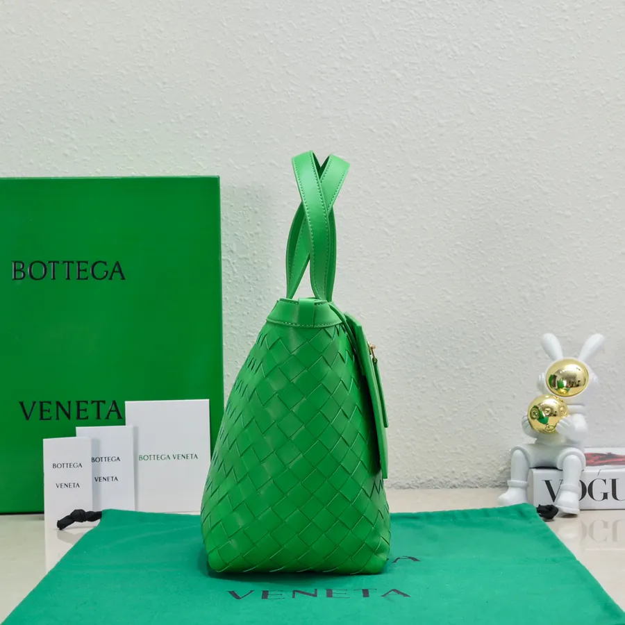 Bv 2023 New Flip Flap Tote Bag