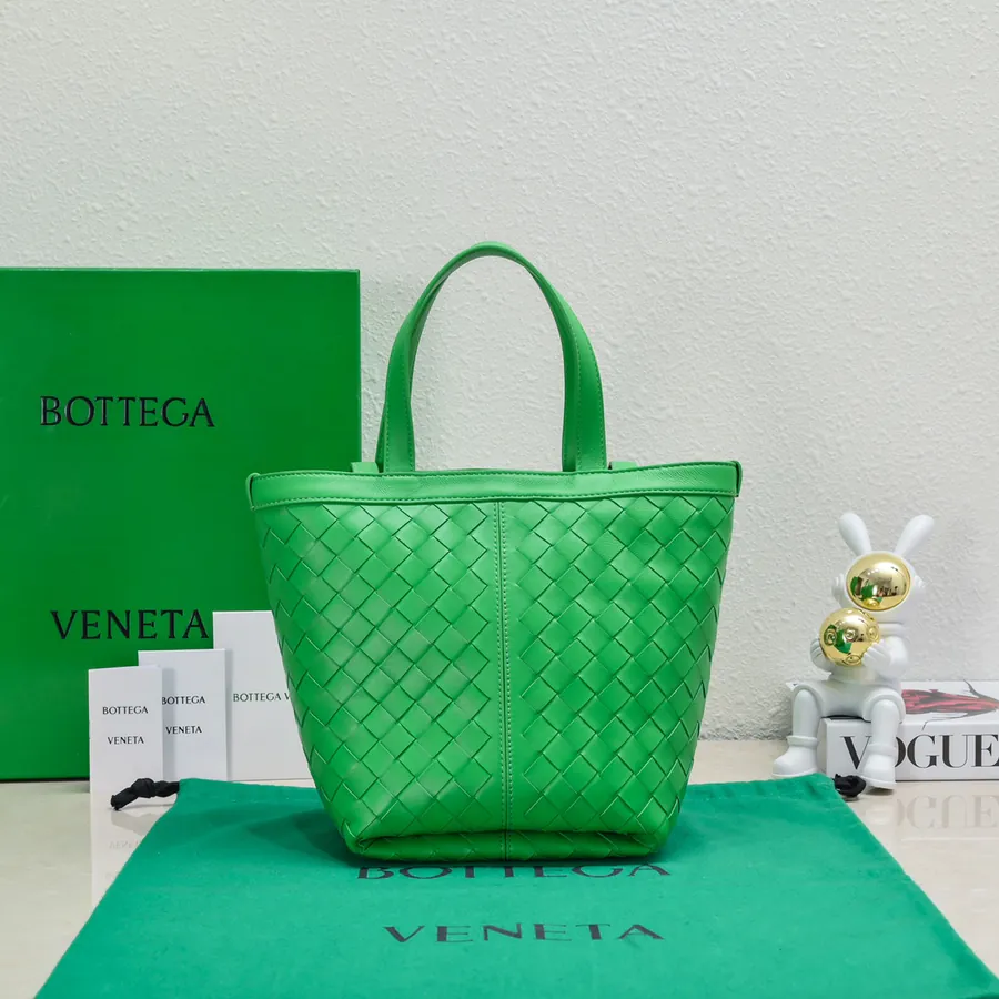 Bv 2023 New Flip Flap Tote Bag