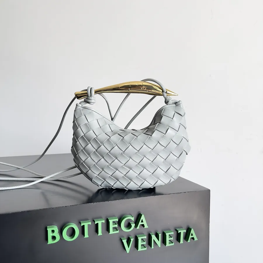 BV Mini Sardine Elegant and Chic Bucket Bag