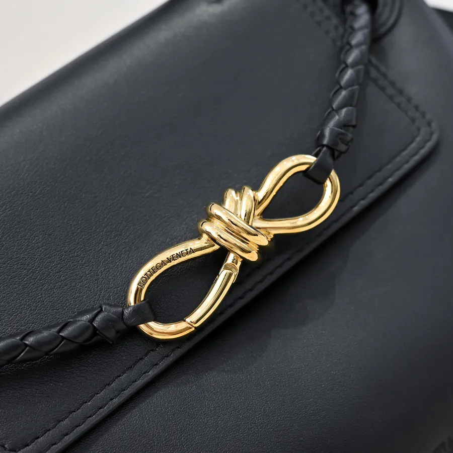 Bv Ciao Ciao Handbag Mini Size, Elegant and Practical