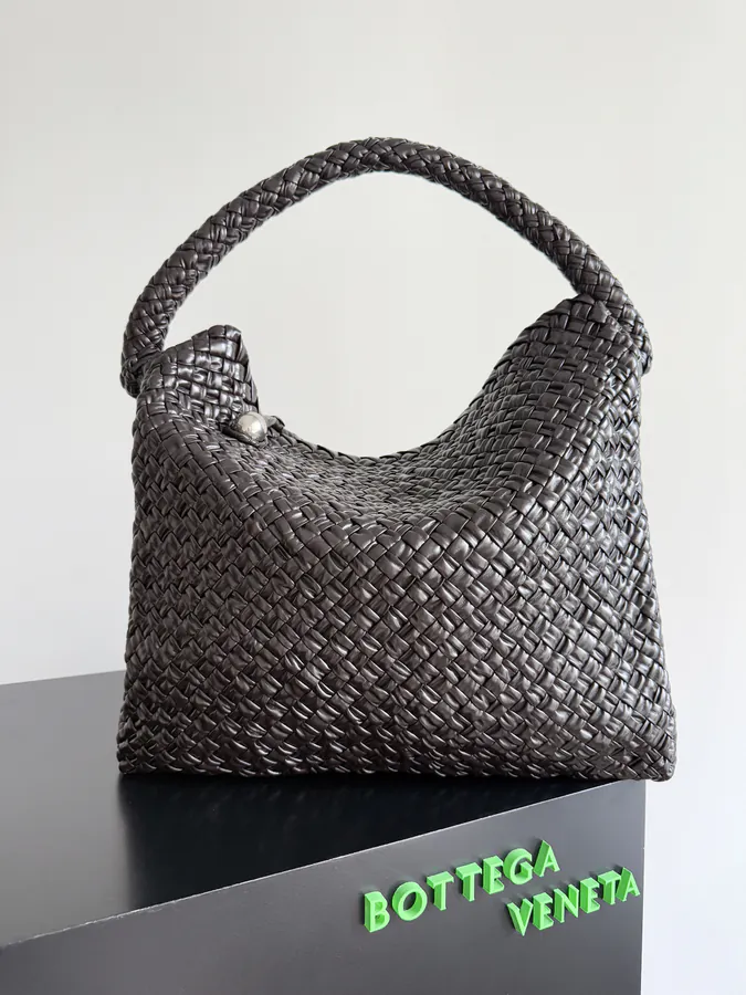 BOTTEGA VENETA Large Tosca Baci