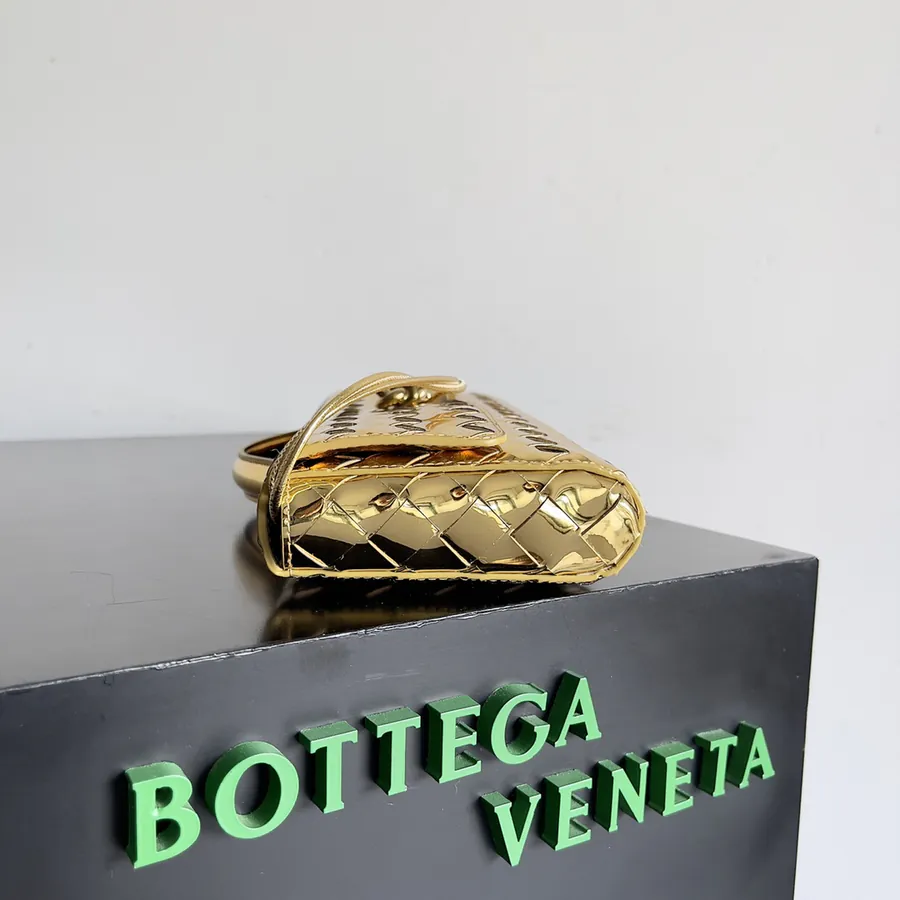BV Andiamo Evening Handbag, Elegant and Timeless