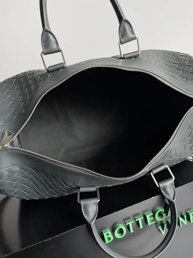 BV Woven Travel Bag A Distinctive Travel Companion