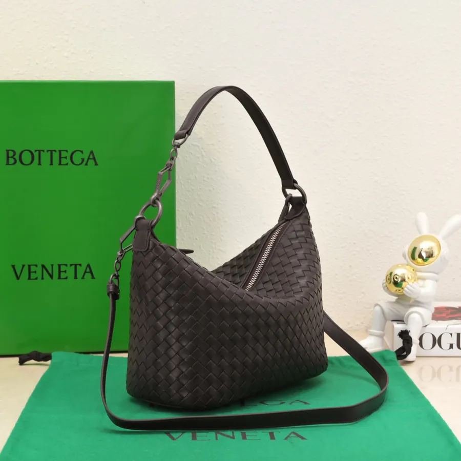 BV Classic Ladies Tote Bag with Adjustable Shoulder Strap