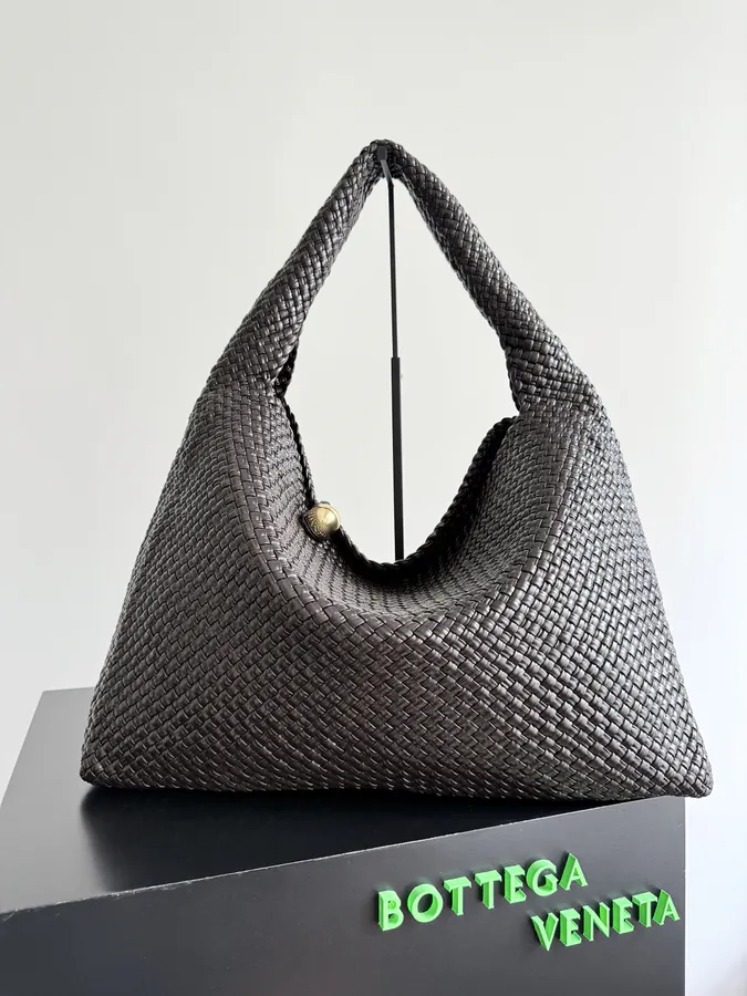 BOTTEGA VENETA Large Tosca Baci