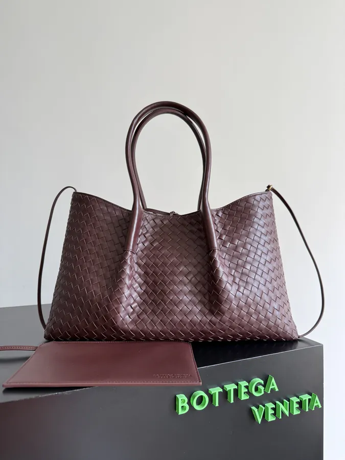 Bottega Veneta 2025 New Collection PINACOTECA Bag Signature Intrecciato Weave