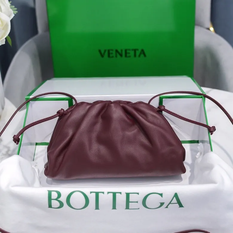 Bottega Veneta Pouch Mini Bag Grained Calfskin