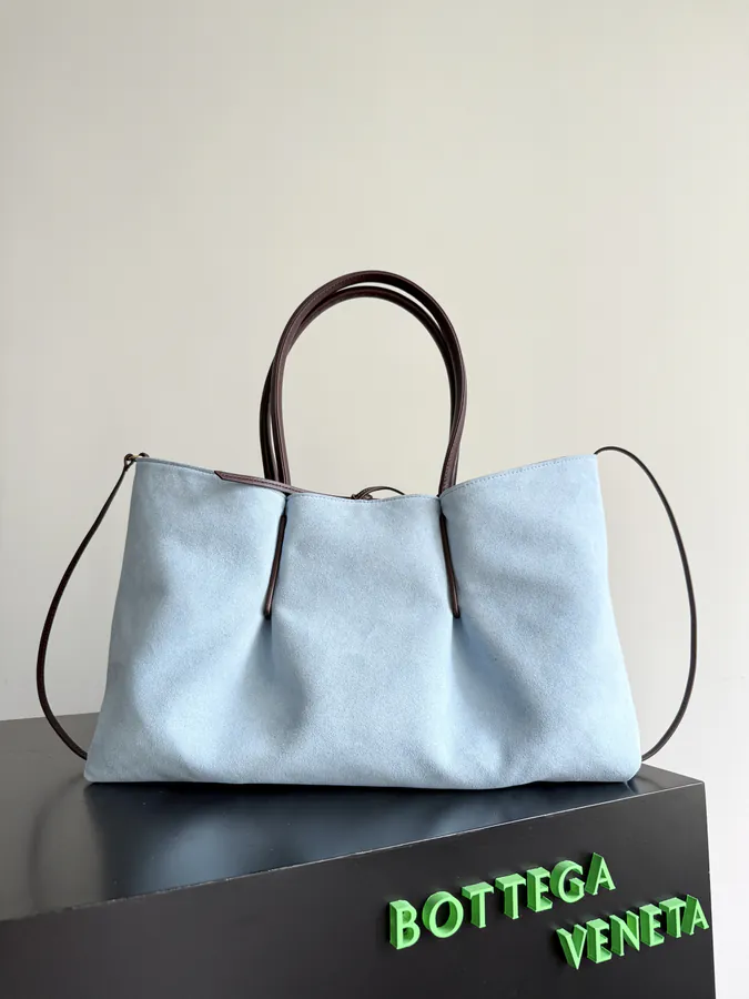 Bottega Veneta 2025 New Collection PINACOTECA Bag