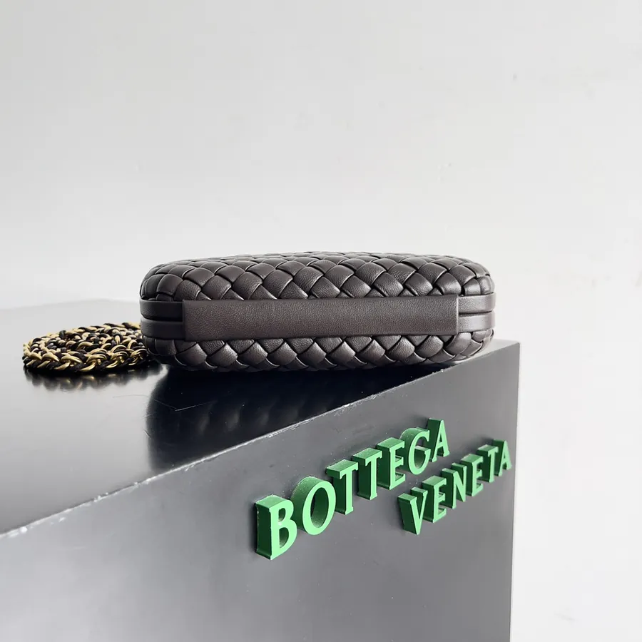 BOTTEGA VENETA Ladies KNOT Evening Bag Chain Edition