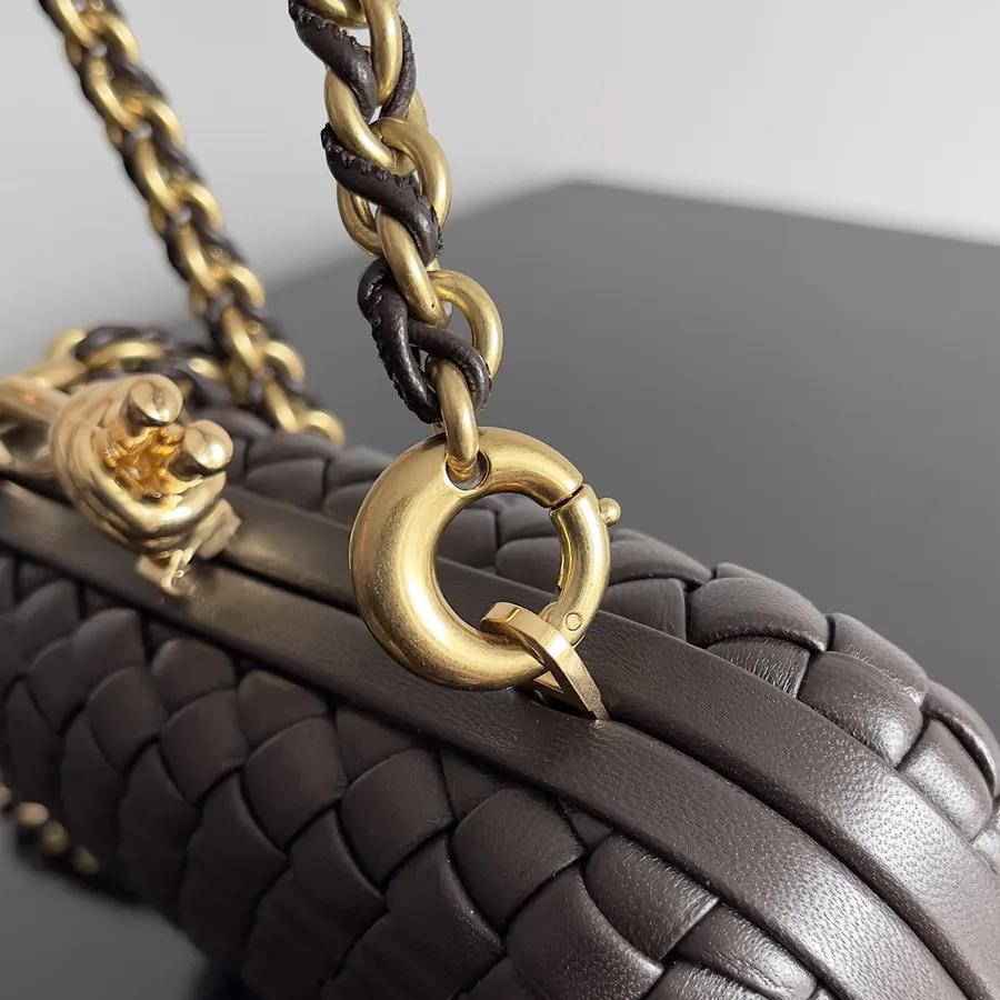 BOTTEGA VENETA Ladies KNOT Evening Bag Chain Edition