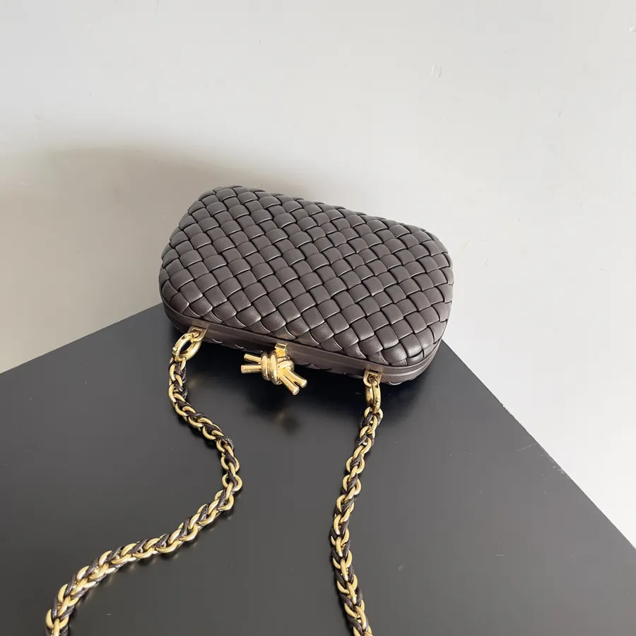 BOTTEGA VENETA Ladies KNOT Evening Bag Chain Edition
