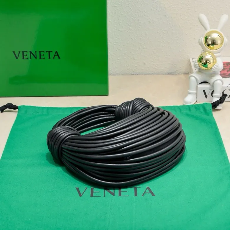 B Family New Design Jodie Handbag with Unique Twist