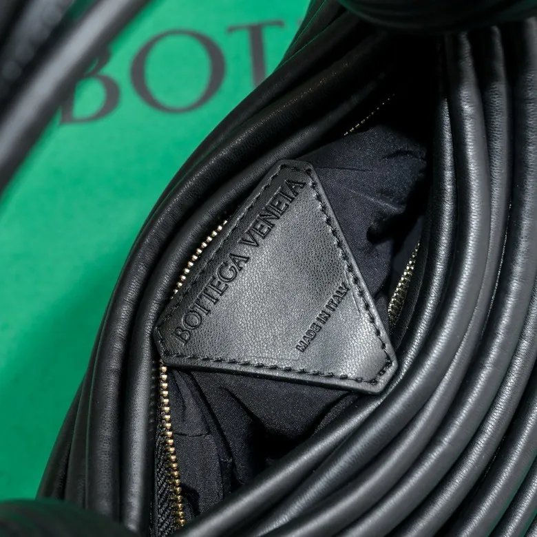 B Family New Design Jodie Handbag with Unique Twist
