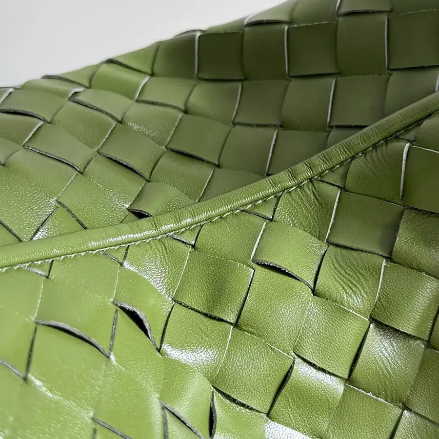 Bottega Veneta Hop Large Bucket Bag