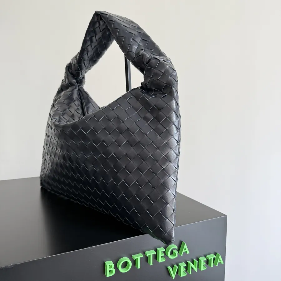 Bottega Veneta Hop Large Bucket Bag