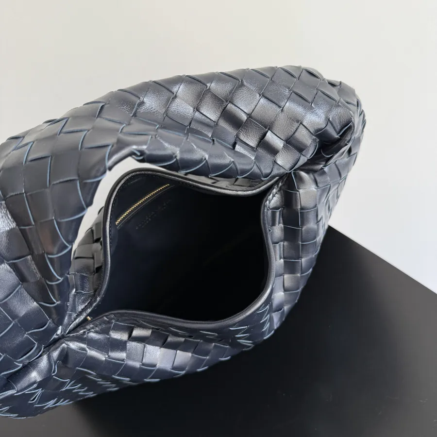 Bottega Veneta Hop Large Bucket Bag