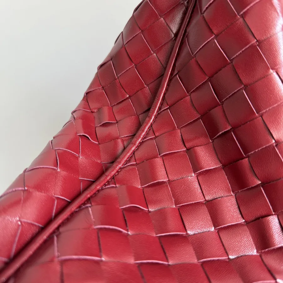 Bottega Veneta Hop Tote Seamless Design, Grained Calfskin