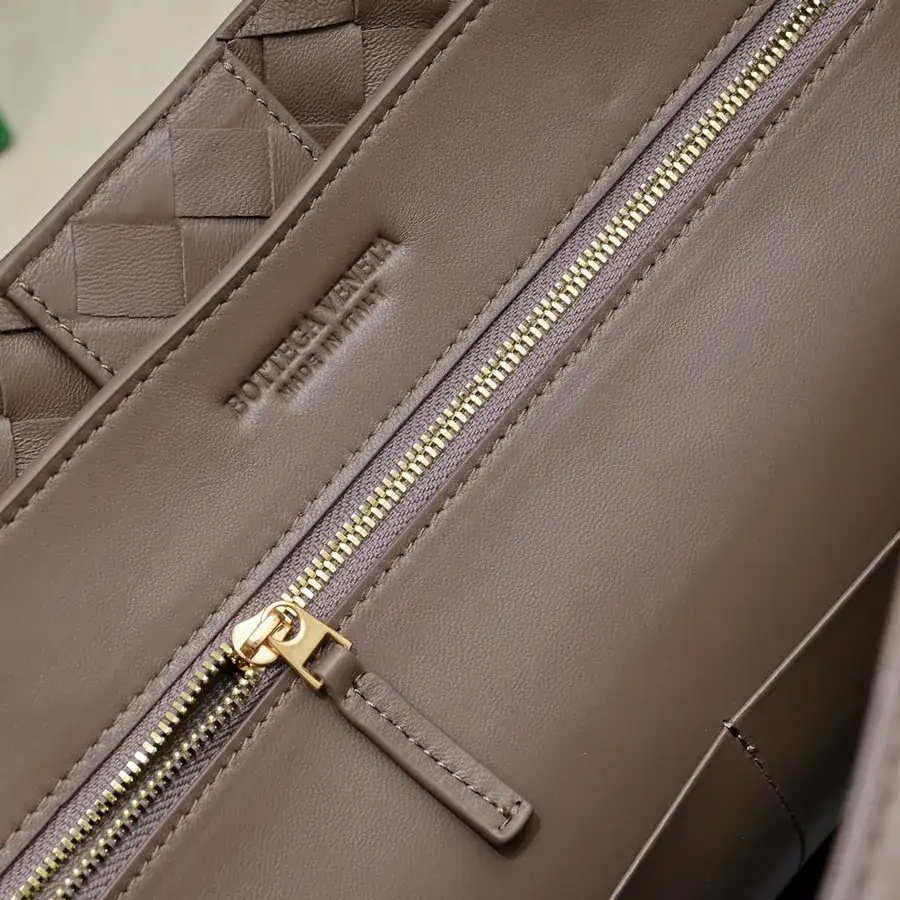 Bottega Veneta Andiamo Handbag Classic Leather Weave with Gold Tassel