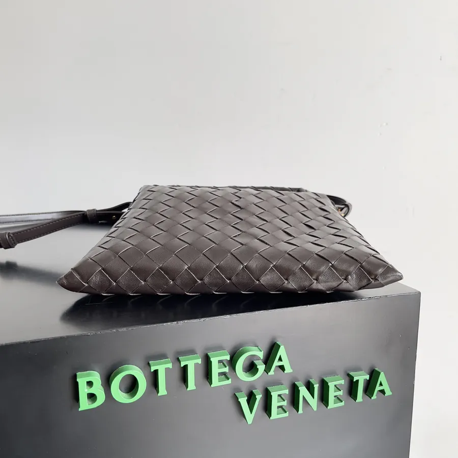 BV 24 Mini Hop Bag Elegant and Versatile