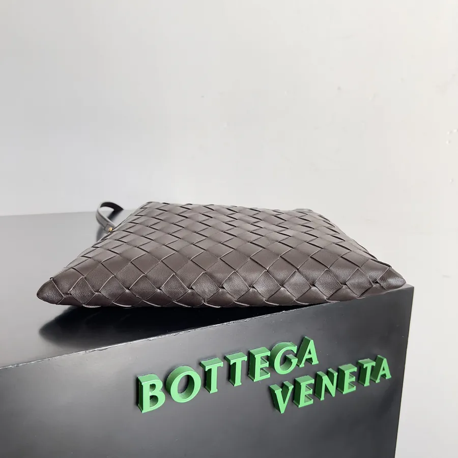 BV 24 Mini Hop Bag Elegant and Versatile