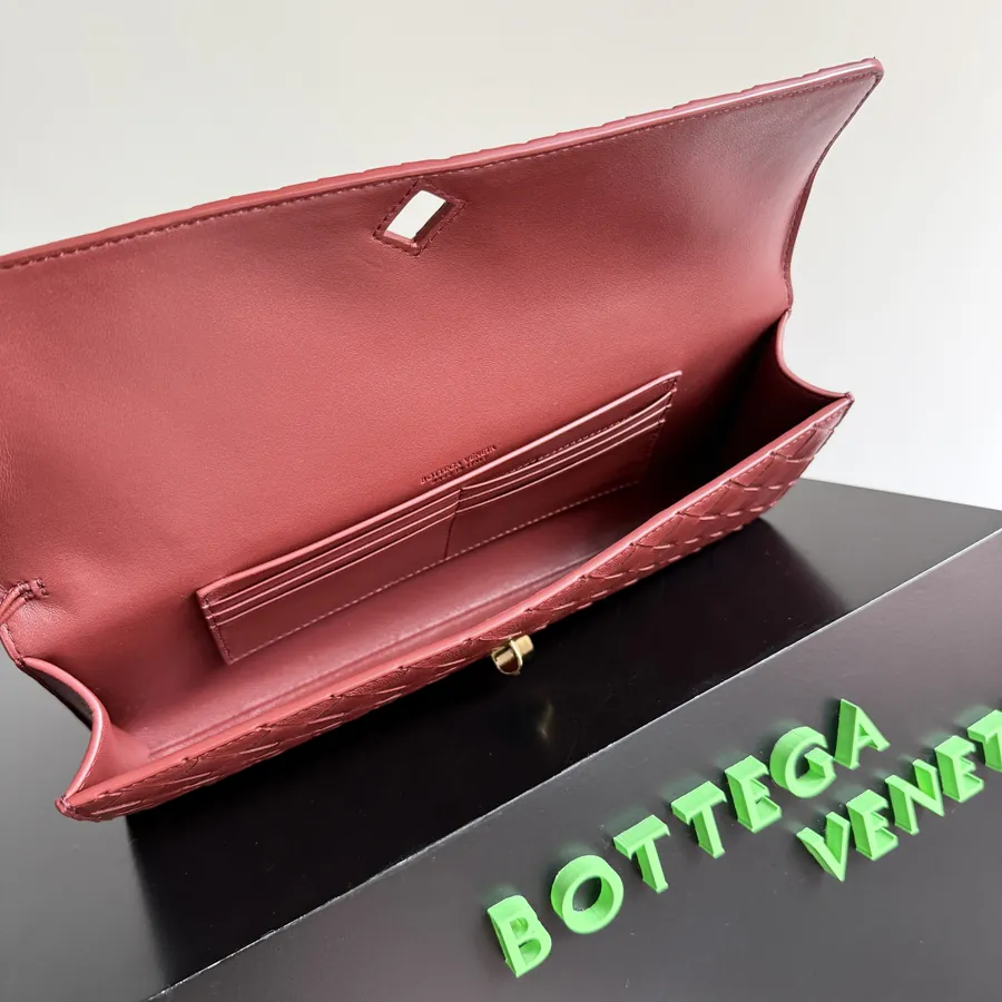 BV Andiamo Evening Handbag, Timeless Elegance