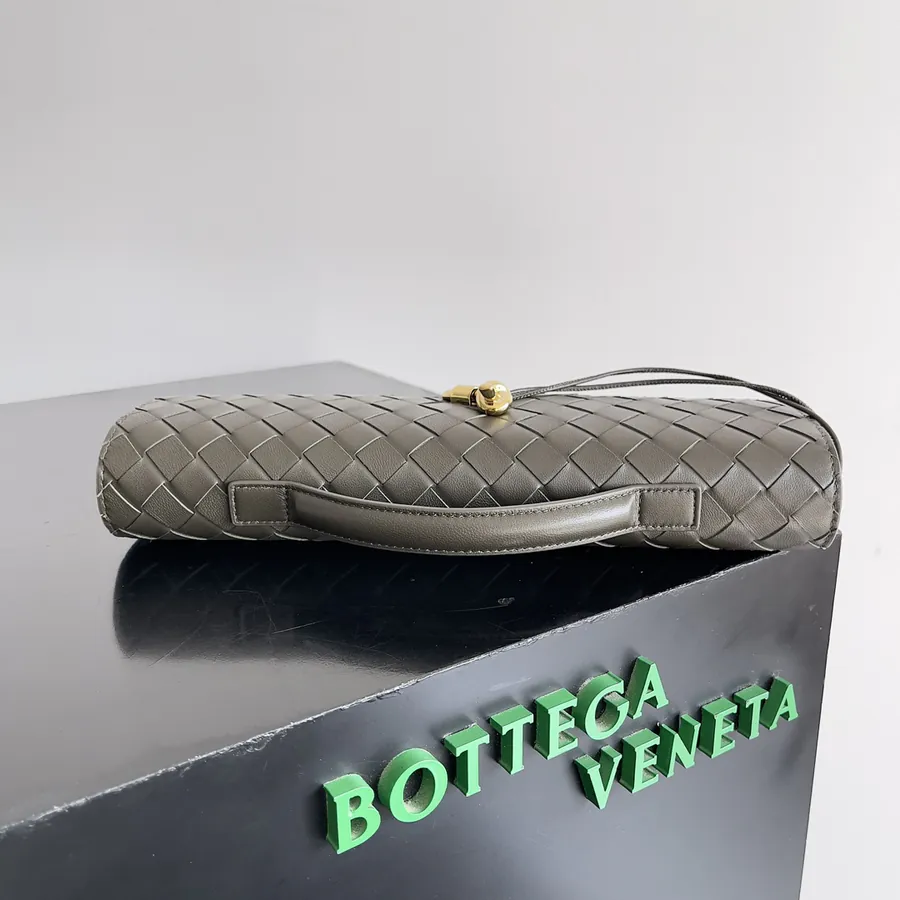 BV Andiamo Evening Handbag