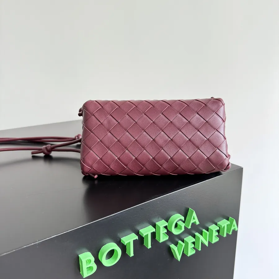 BV New Mini Bag Concert Pouch