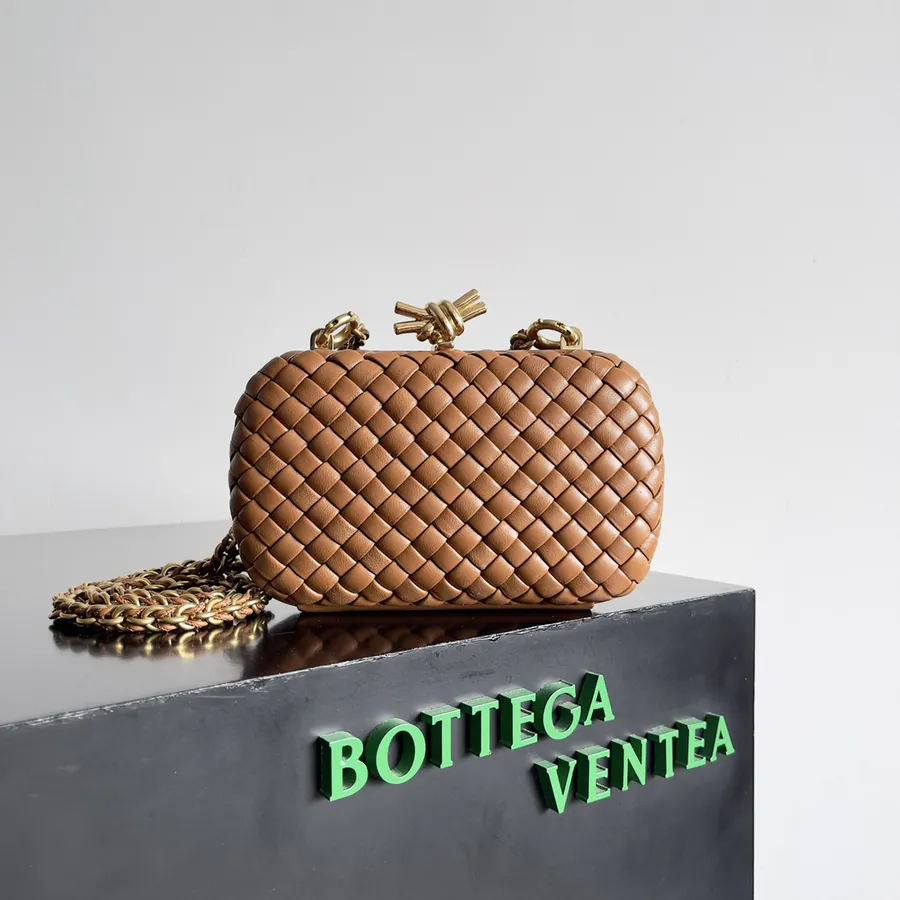 BOTTEGA VENETA Ladies KNOT Evening Bag with Chain