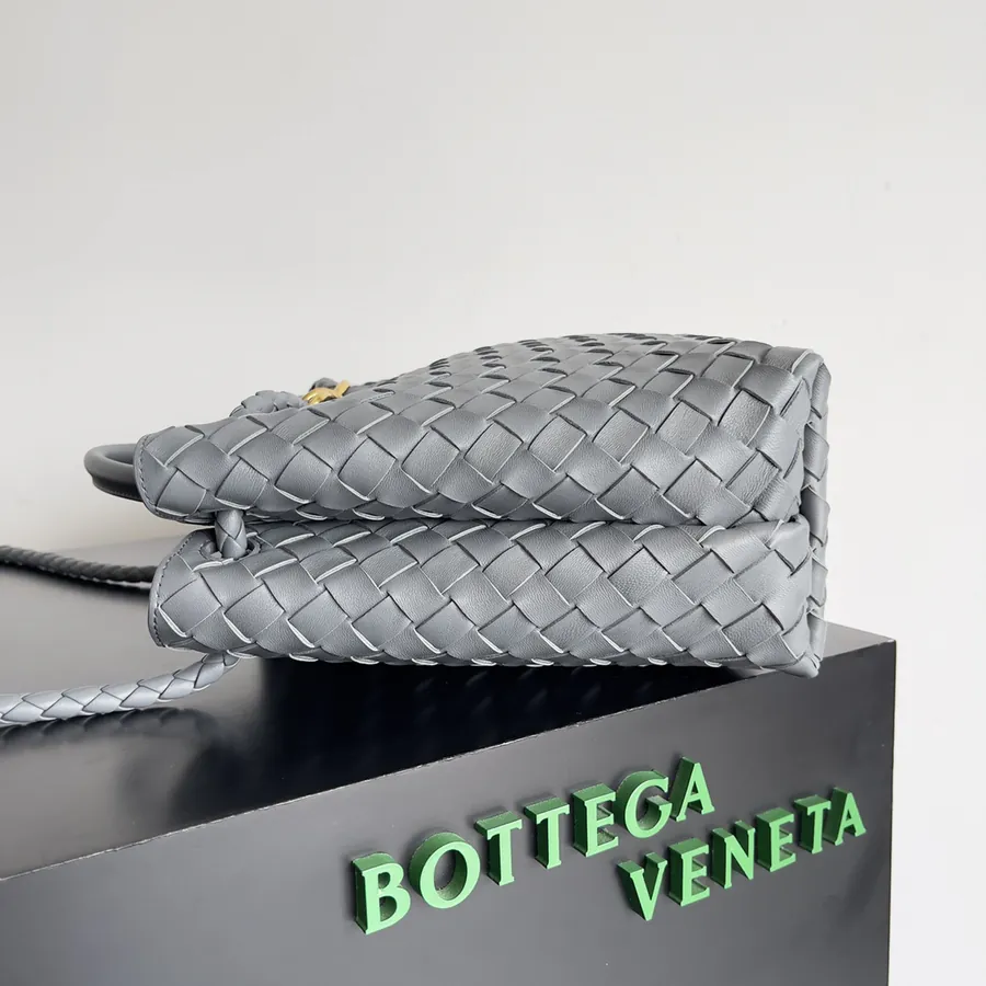 Bottega Veneta 2023 New Andiamo Bucket Bag