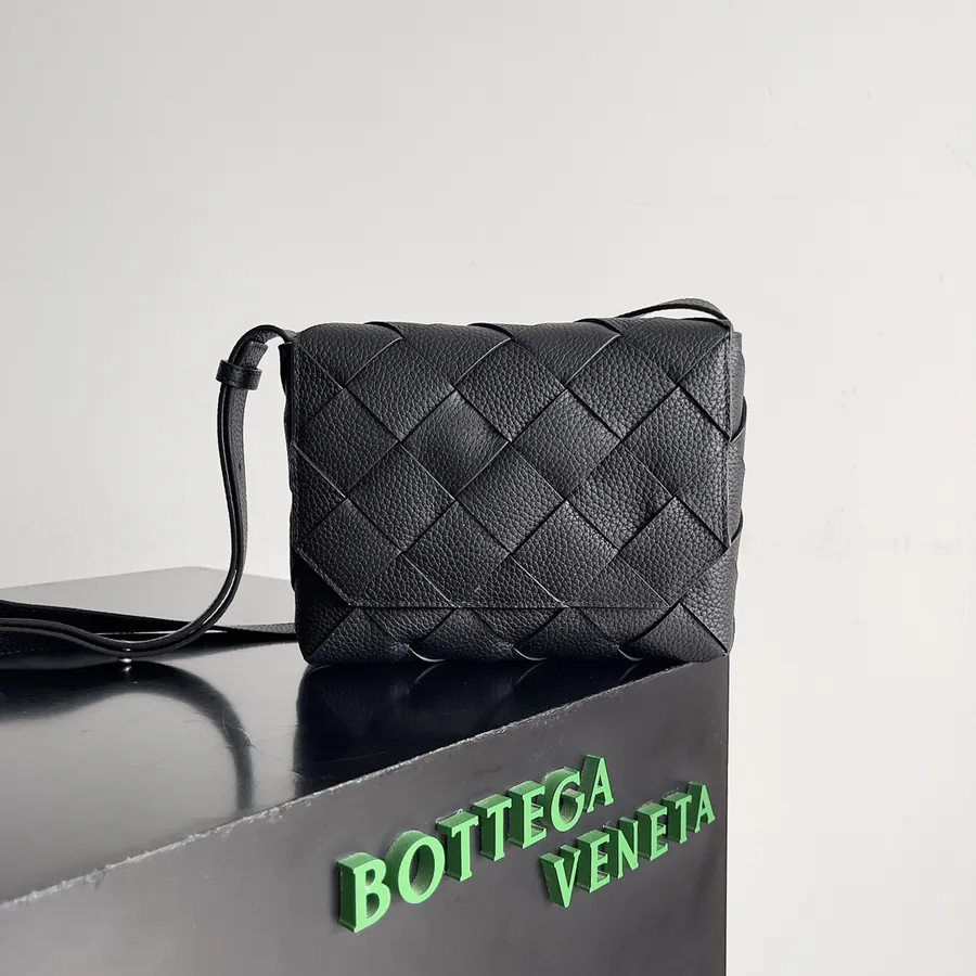 BOTTEGA VENETA Diago Crossbody Bag