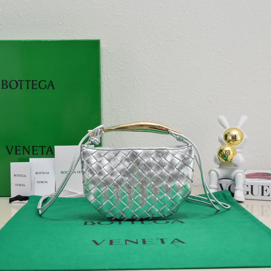 BV Mini Sardine Elegant and Chic Bucket Bag