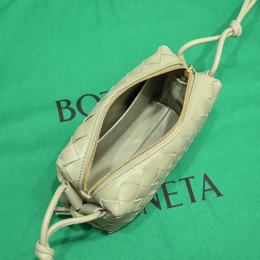 B House New Large Loop Camera Bag