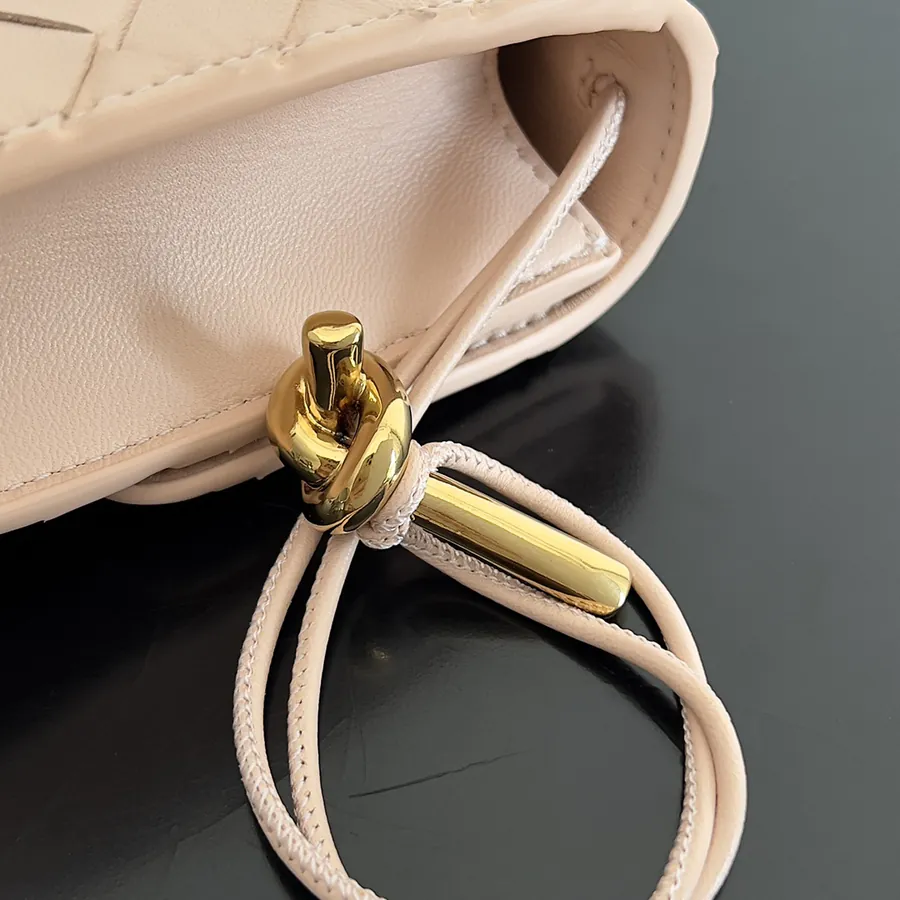 BV Andiamo Evening Evening Bag