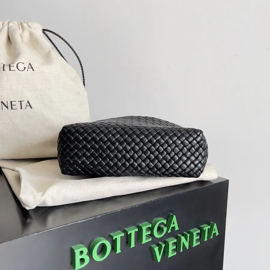 BV Intrecciato TOSCA Handbag Collector's Edition