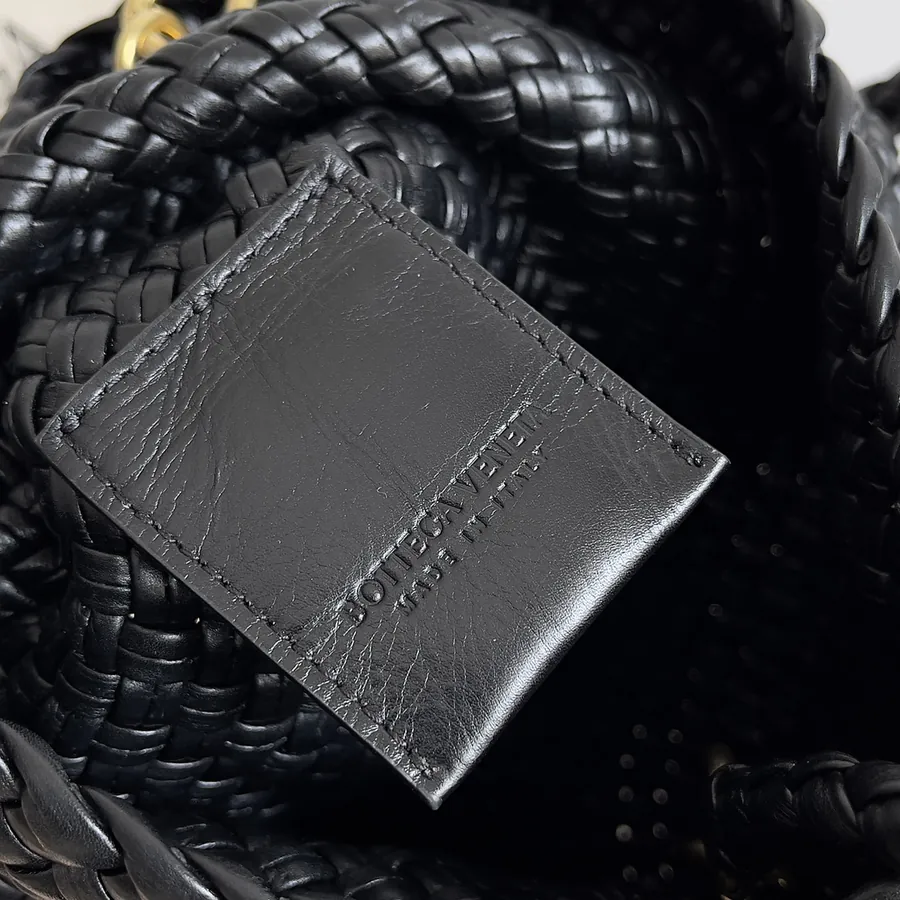 BV Intrecciato TOSCA Handbag Collector's Edition