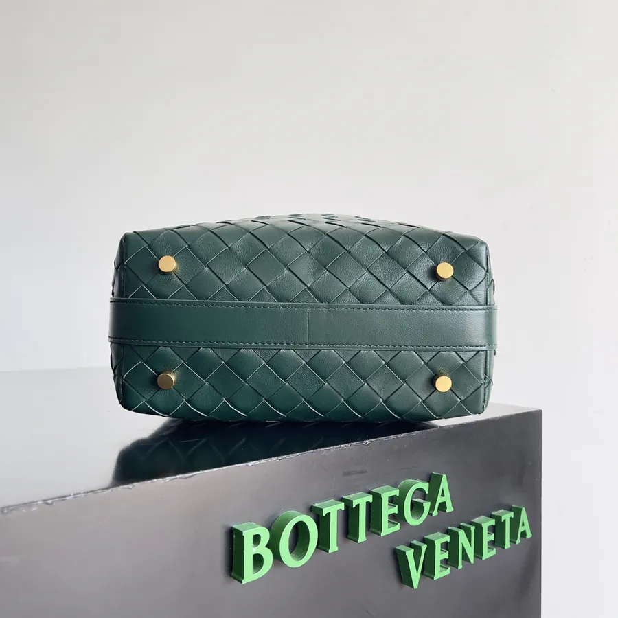 Bottega Veneta Intrecciato Lunch Tote