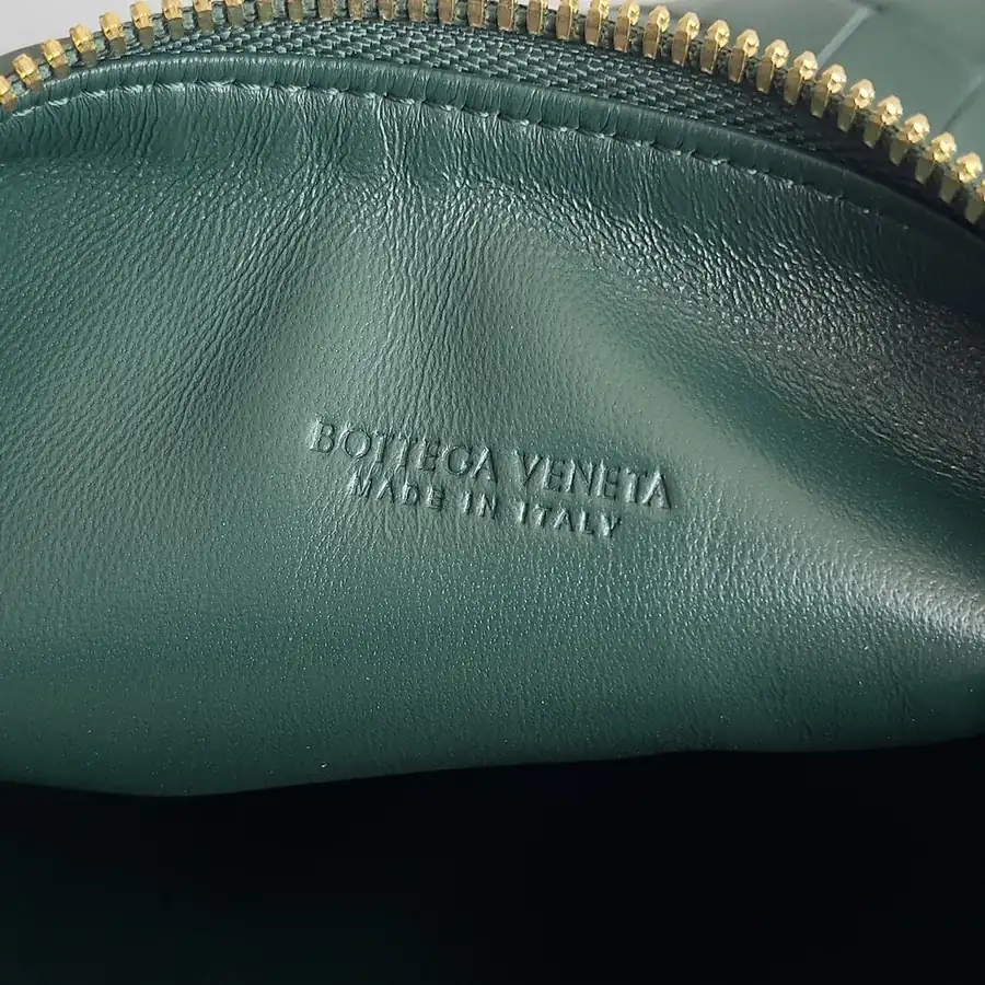 Bottega Veneta Intrecciato Lunch Tote