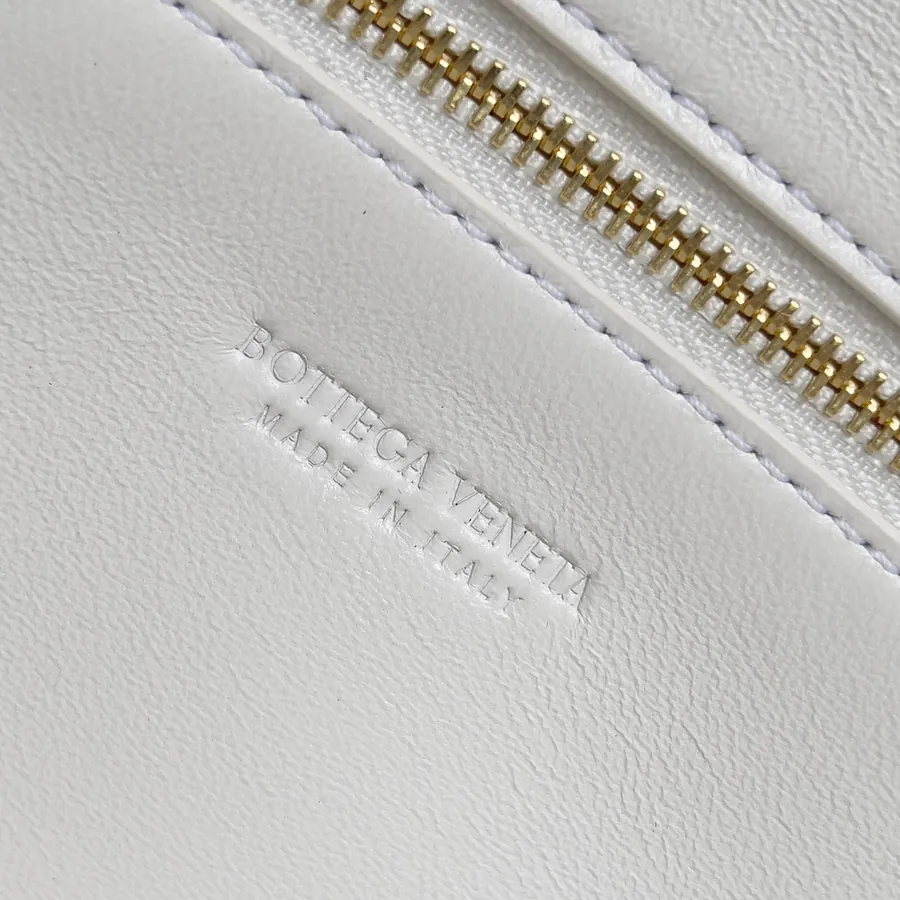 BV Andiamo Evening Handbag, Timeless Elegance