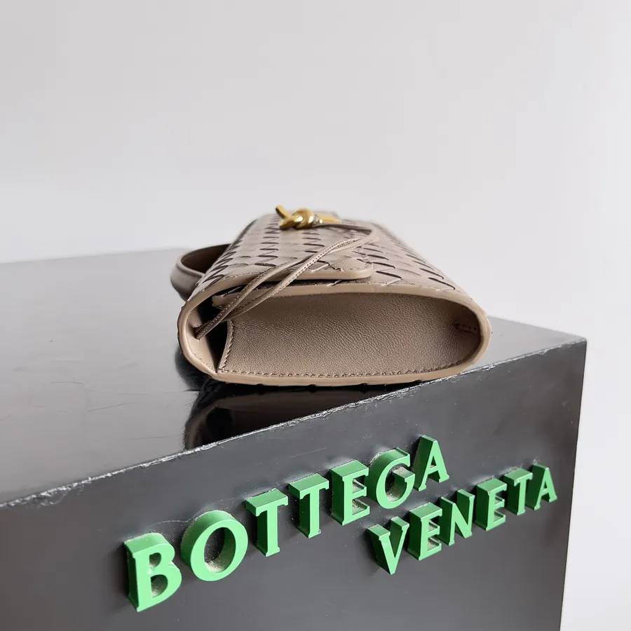 BV Andiamo Evening Handbag